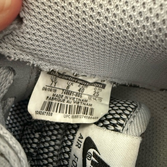 Gray Nike Air Force 1 Sneakers Women’s Size 7 - Picture 7 of 7